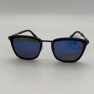 Tahari Sunglasses – Blue Mirrored Lenses – Brand New